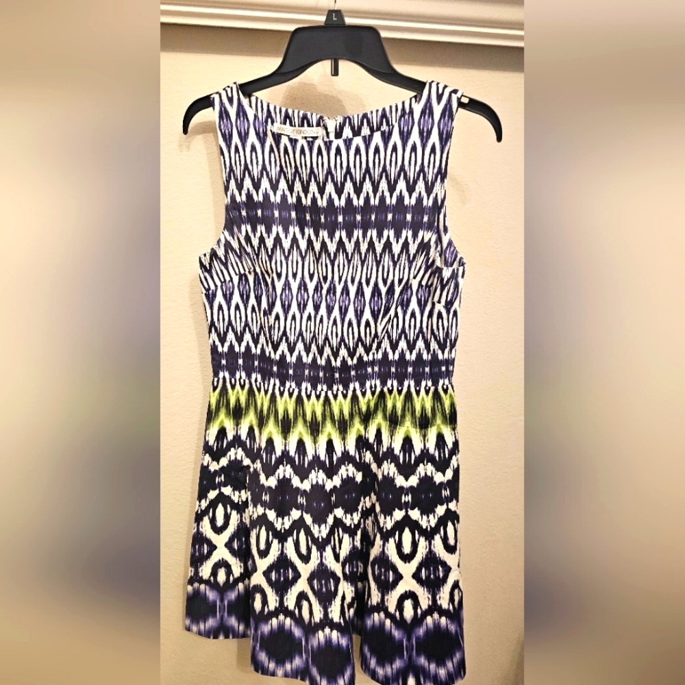 MAGGY LONDON SZ 8 DRESS